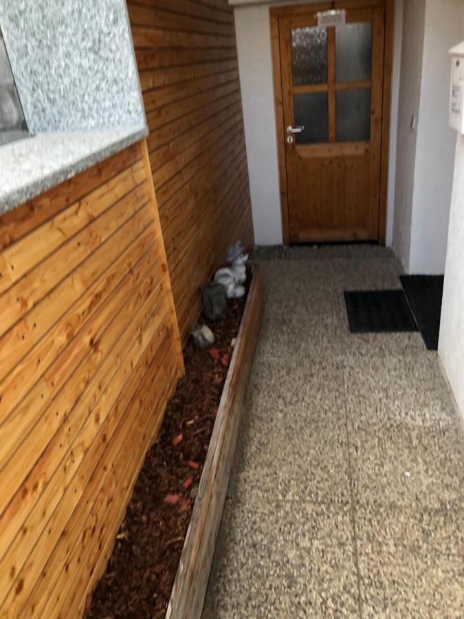 Ferienwohnung Tirol Ландек Екстериор снимка