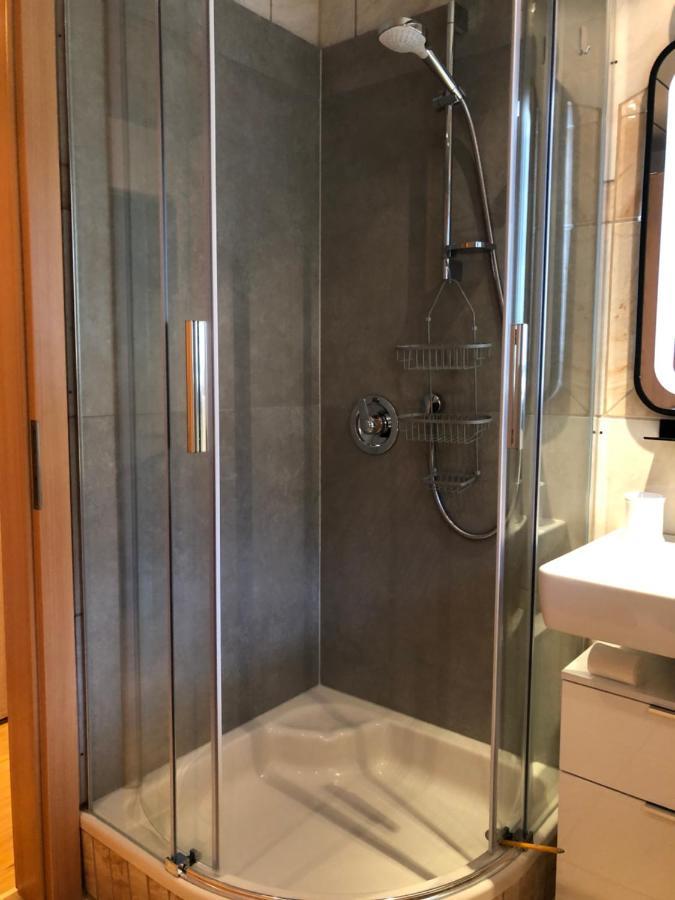 Ferienwohnung Tirol Ландек Екстериор снимка