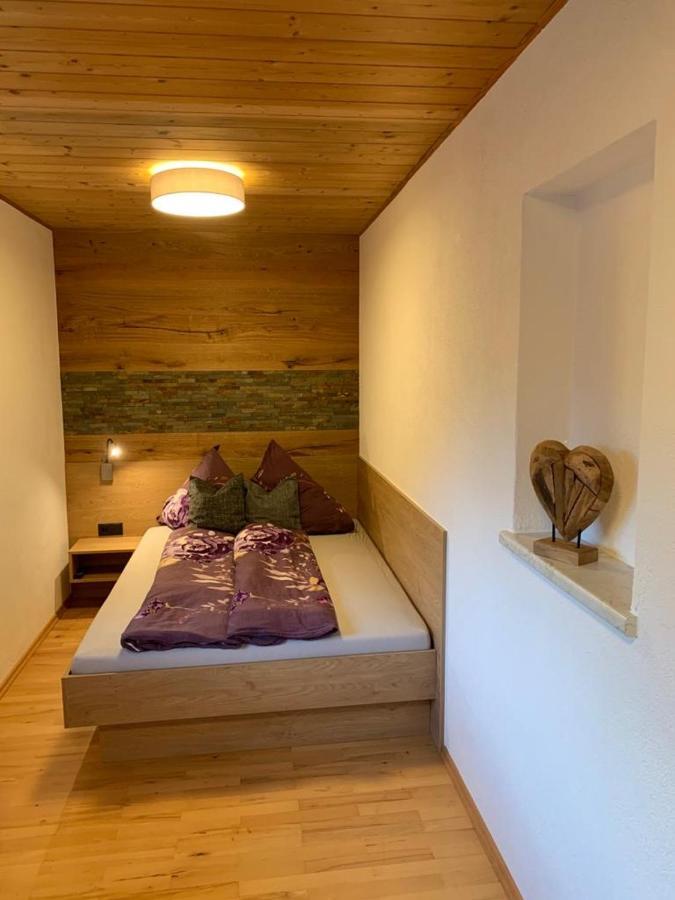 Ferienwohnung Tirol Ландек Екстериор снимка